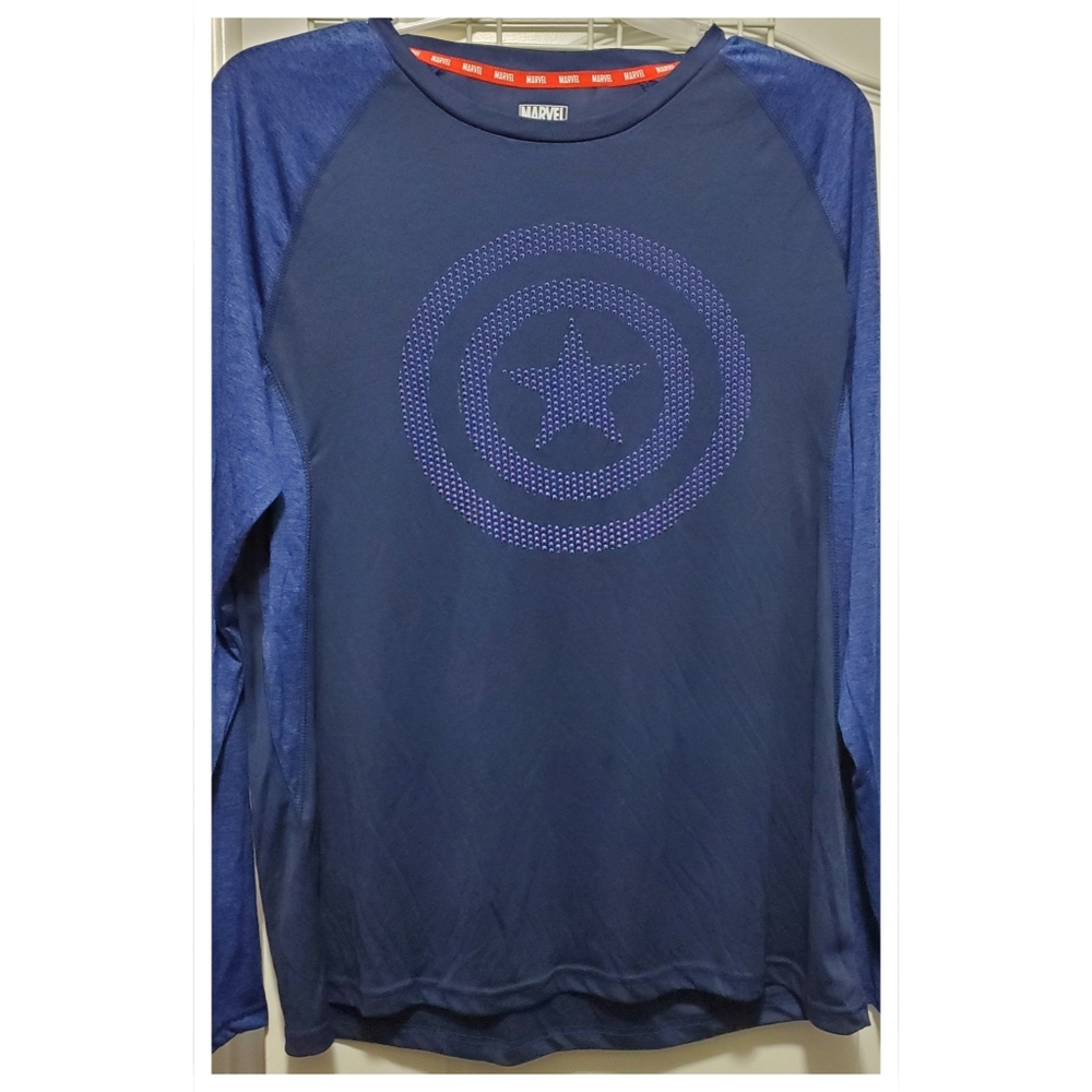 Marvel Captain America Shield long sleeves